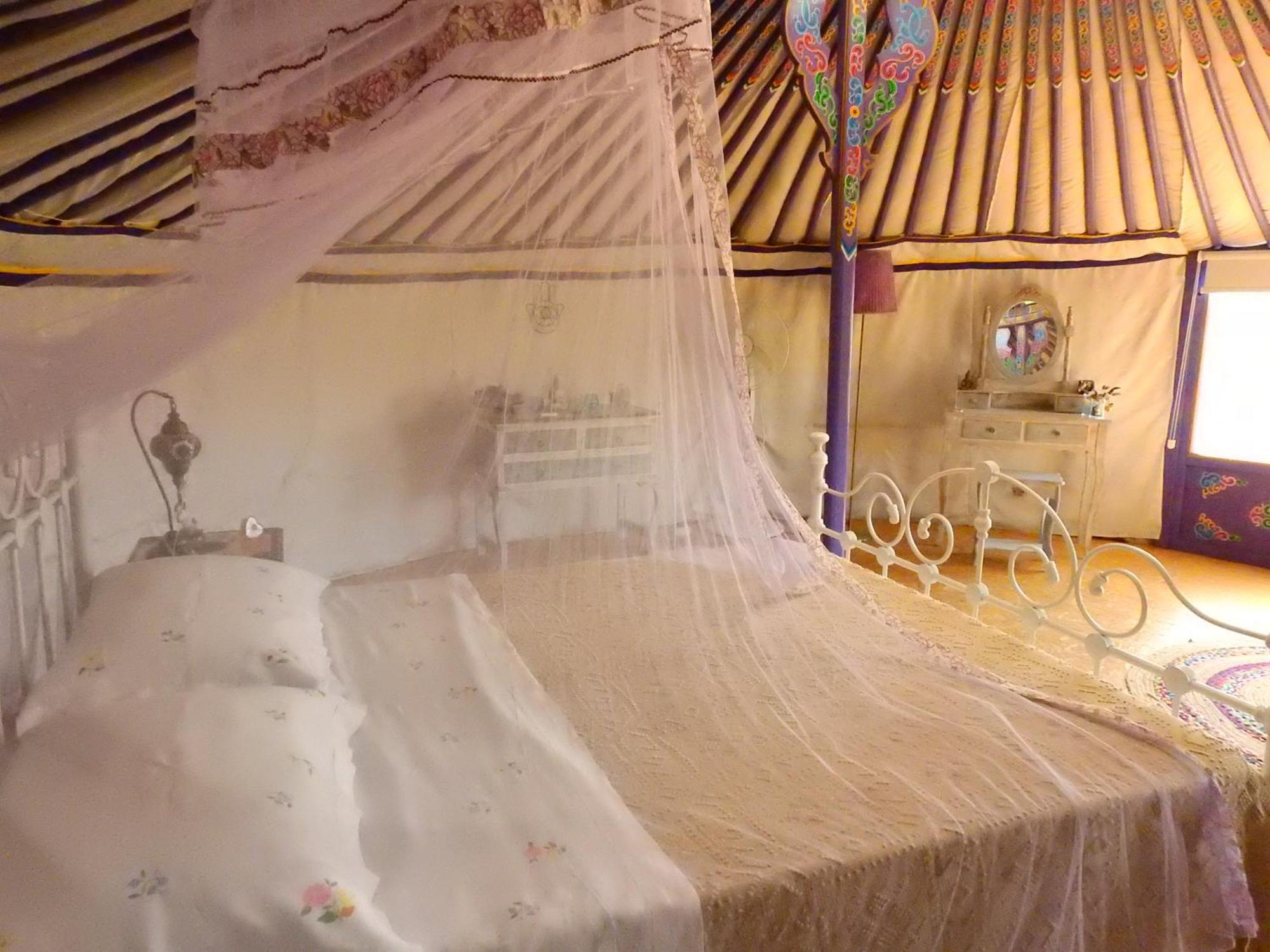 Exclusive Nirvana Yurts Glamping Като Дрис Екстер'єр фото